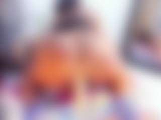 Laura Saenz's Live Sex Cam Show