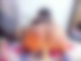Laura Saenz's Live Sex Cam Show
