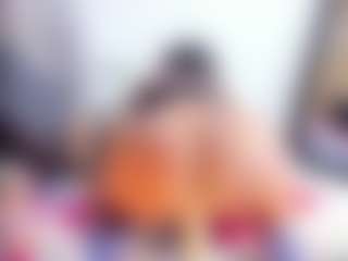 Laura Saenz's Live Sex Cam Show