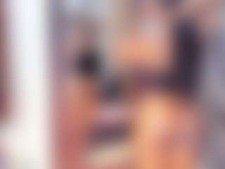Laura Saenz's Live Sex Cam Show