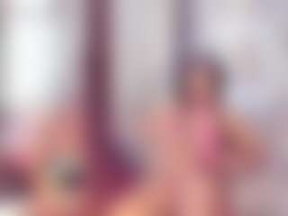 Laura Saenz's Live Sex Cam Show