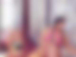 Laura Saenz's Live Sex Cam Show