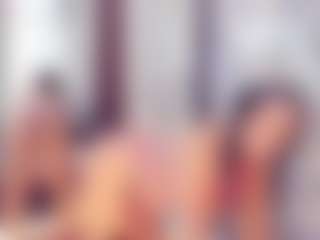 Laura Saenz's Live Sex Cam Show