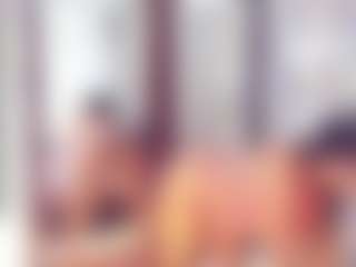 Laura Saenz's Live Sex Cam Show