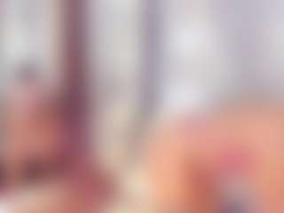 Laura Saenz's Live Sex Cam Show