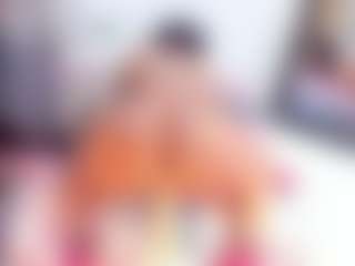 Laura Saenz's Live Sex Cam Show