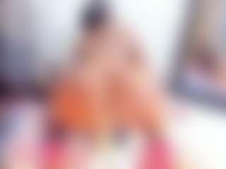 Laura Saenz's Live Sex Cam Show