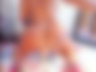 Laura Saenz's Live Sex Cam Show