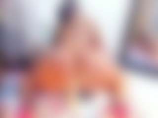 Laura Saenz's Live Sex Cam Show