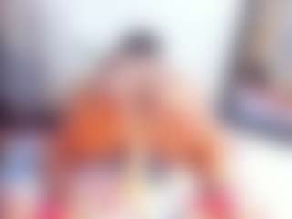 Laura Saenz's Live Sex Cam Show