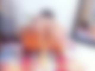 Laura Saenz's Live Sex Cam Show