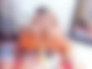 Laura Saenz's Live Sex Cam Show