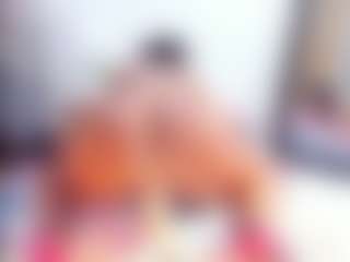 Laura Saenz's Live Sex Cam Show