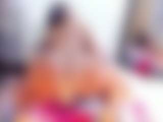 Laura Saenz's Live Sex Cam Show