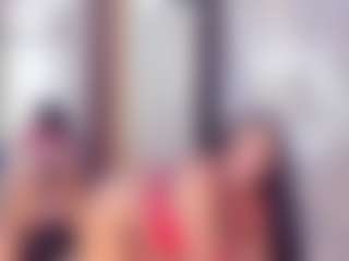Laura Saenz's Live Sex Cam Show