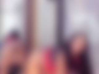 Laura Saenz's Live Sex Cam Show