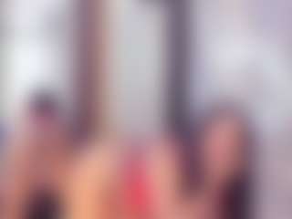 Laura Saenz's Live Sex Cam Show