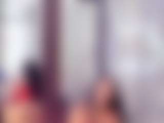 Laura Saenz's Live Sex Cam Show