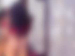 Laura Saenz's Live Sex Cam Show