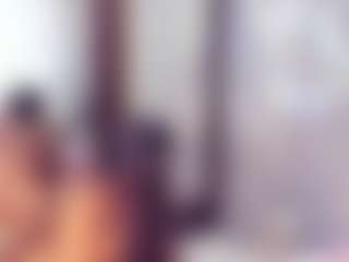 Laura Saenz's Live Sex Cam Show