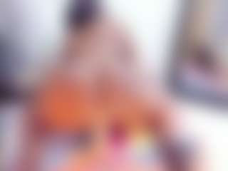 Laura Saenz's Live Sex Cam Show