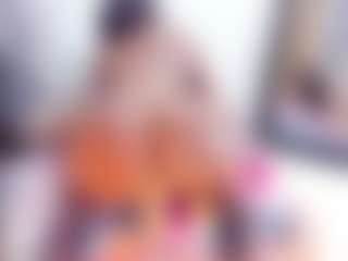 Laura Saenz's Live Sex Cam Show