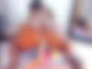 Laura Saenz's Live Sex Cam Show