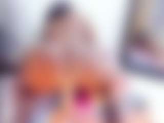Laura Saenz's Live Sex Cam Show