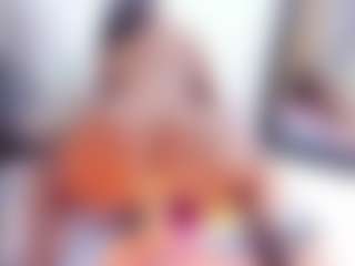 Laura Saenz's Live Sex Cam Show