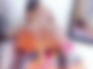 Laura Saenz's Live Sex Cam Show
