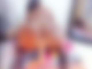 Laura Saenz's Live Sex Cam Show