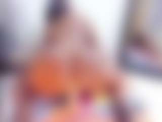 Laura Saenz's Live Sex Cam Show