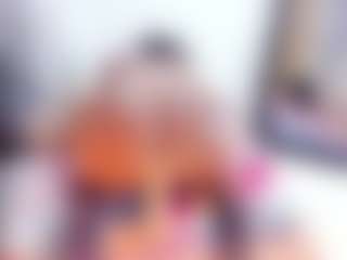 Laura Saenz's Live Sex Cam Show
