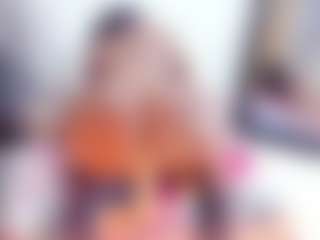 Laura Saenz's Live Sex Cam Show