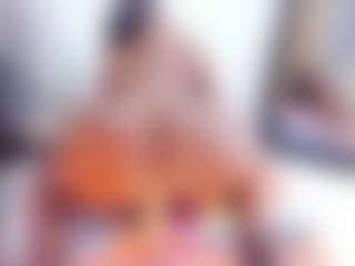 Laura Saenz's Live Sex Cam Show