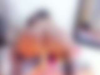 Laura Saenz's Live Sex Cam Show