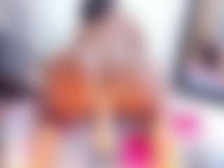 Laura Saenz's Live Sex Cam Show