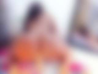 Laura Saenz's Live Sex Cam Show