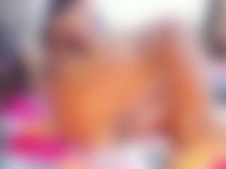 Laura Saenz's Live Sex Cam Show