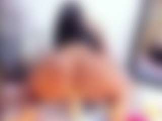 Laura Saenz's Live Sex Cam Show