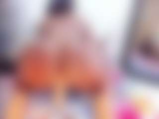 Laura Saenz's Live Sex Cam Show