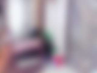 Laura Saenz's Live Sex Cam Show