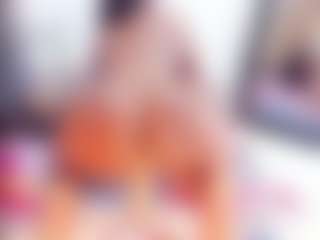 Laura Saenz's Live Sex Cam Show