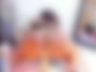 Laura Saenz's Live Sex Cam Show