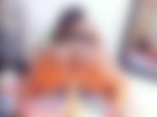Laura Saenz's Live Sex Cam Show
