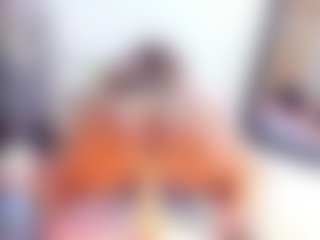 Laura Saenz's Live Sex Cam Show