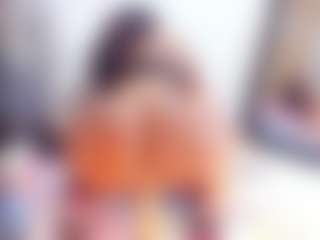 Laura Saenz's Live Sex Cam Show
