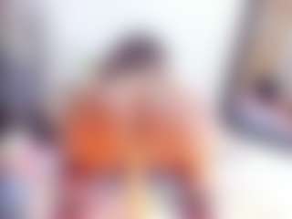 Laura Saenz's Live Sex Cam Show