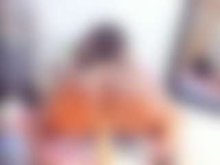 Laura Saenz's Live Sex Cam Show