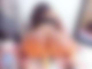 Laura Saenz's Live Sex Cam Show